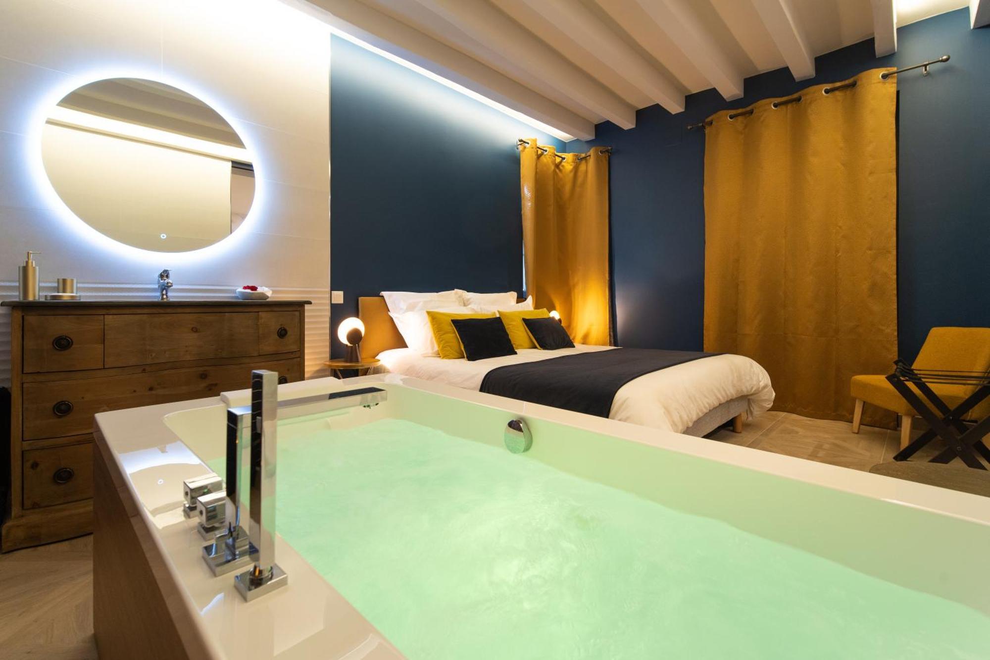 Le Clos De La Rousseliere Francueil Room photo